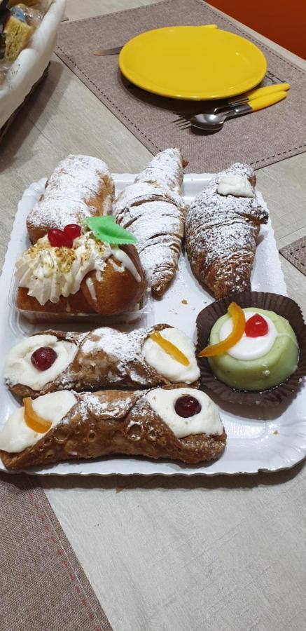 B&B Raggio Di Sole 포르토 엠페도클레 외부 사진