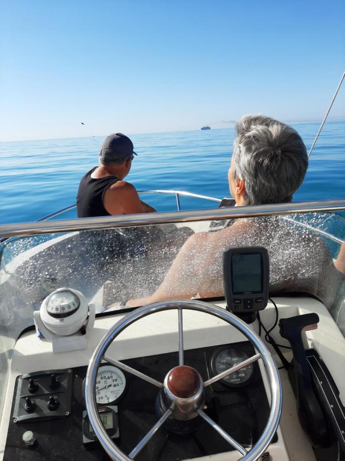 B&B Raggio Di Sole 포르토 엠페도클레 외부 사진